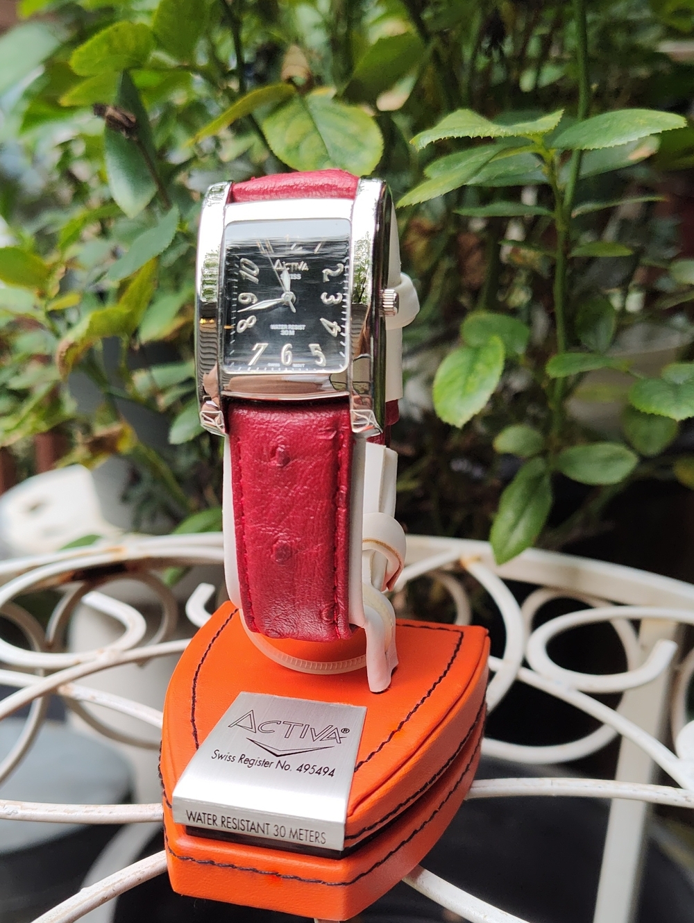 Activa Swiss Womens Watch 29mm Silver Tone Cream Dial Red Leather New Battery